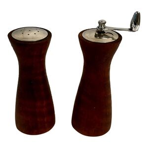 Mid-Century Rosewood Salt Shaker Pepper Grinder Vintage Salt Pepper Shakers